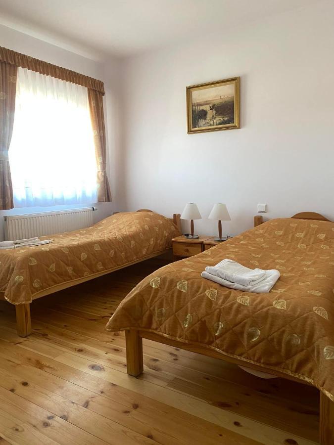 Osrodek Wrzosowa Gora - Pokoje Ruciane-Nida Exterior foto